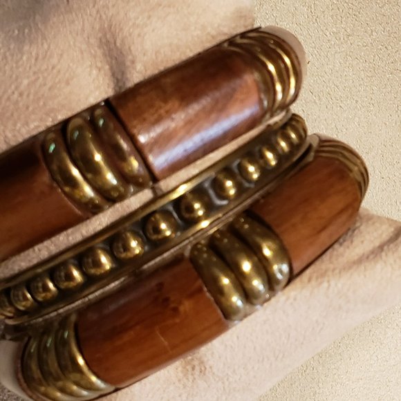 Chico's Bangle Bracelet Series in Gold - Picture 2 of 4